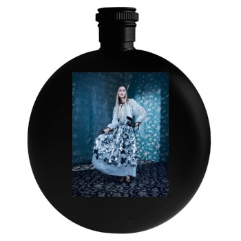 Sasha Pivovarova Round Flask