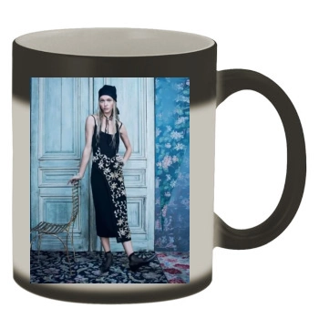 Sasha Pivovarova Color Changing Mug