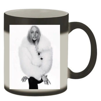 Sasha Pivovarova Color Changing Mug