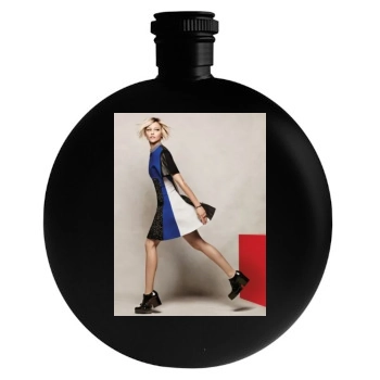 Sasha Pivovarova Round Flask