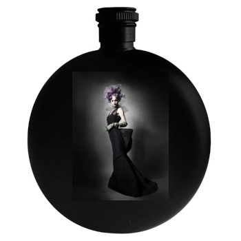 Sasha Pivovarova Round Flask