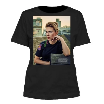 Scarlett Johansson Women's Cut T-Shirt