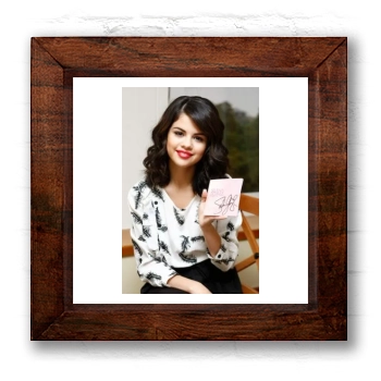 Selena Gomez 6x6