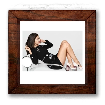 Selena Gomez 6x6