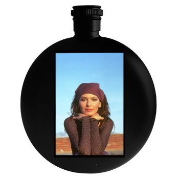 Shania Twain Round Flask