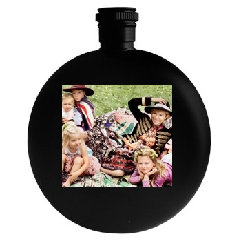 Sienna Miller Round Flask