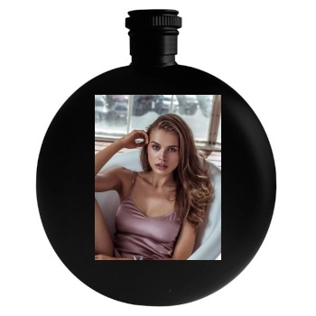 Tanya Mityushina Round Flask