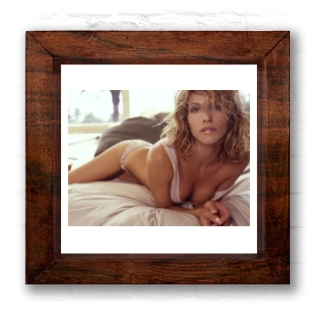 Tricia Helfer 6x6