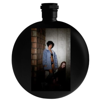 TATU Round Flask