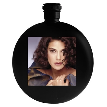 Teri Hatcher Round Flask