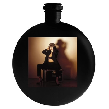 Teri Hatcher Round Flask