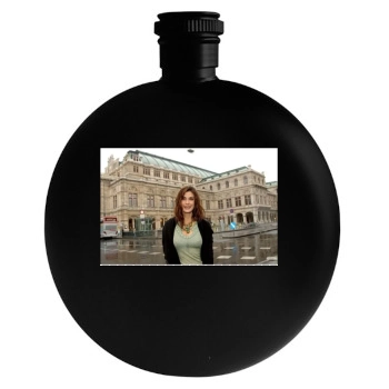 Teri Hatcher Round Flask