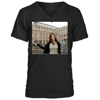 Teri Hatcher Men's V-Neck T-Shirt