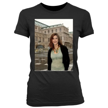 Teri Hatcher Women's Junior Cut Crewneck T-Shirt