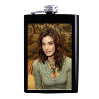 Teri Hatcher Hip Flask