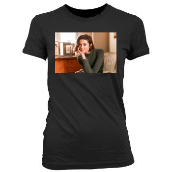 Mary Elizabeth Winstead Women's Junior Cut Crewneck T-Shirt