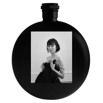 Mary Elizabeth Winstead Round Flask