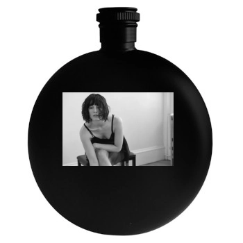 Mary Elizabeth Winstead Round Flask