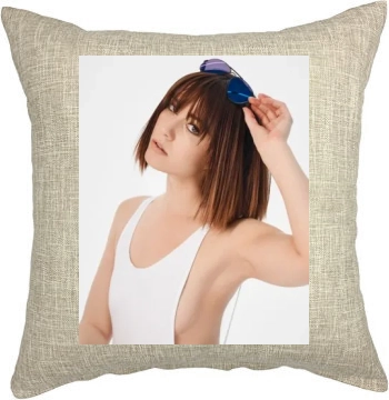 Mary Elizabeth Winstead Pillow