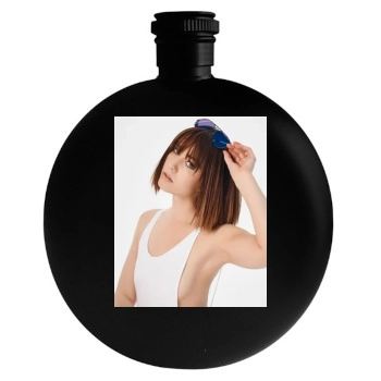 Mary Elizabeth Winstead Round Flask