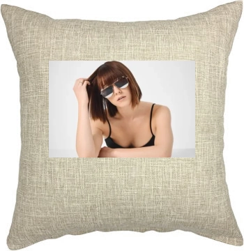 Mary Elizabeth Winstead Pillow