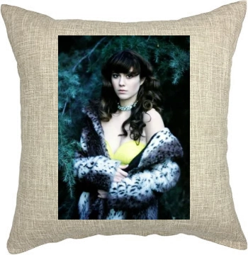 Mary Elizabeth Winstead Pillow