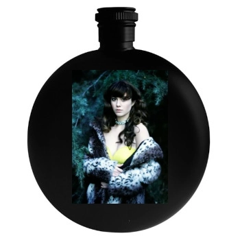 Mary Elizabeth Winstead Round Flask