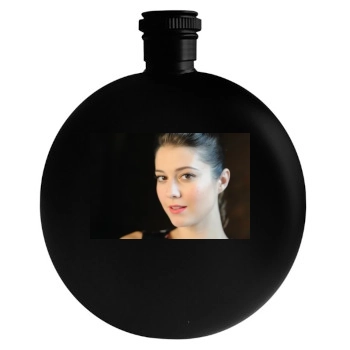 Mary Elizabeth Winstead Round Flask