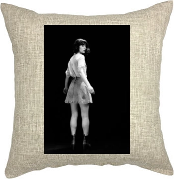 Mary Elizabeth Winstead Pillow