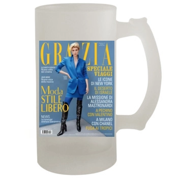 Elizabeth Debicki 16oz Frosted Beer Stein