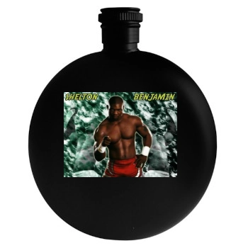 shelton benjamin Round Flask