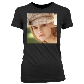 Alicia Silverstone Women's Junior Cut Crewneck T-Shirt