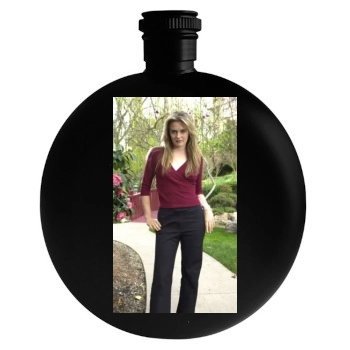 Alicia Silverstone Round Flask