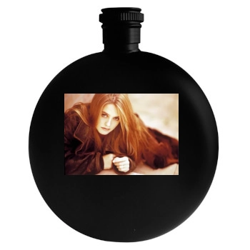 Alicia Silverstone Round Flask