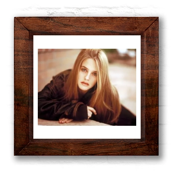 Alicia Silverstone 6x6